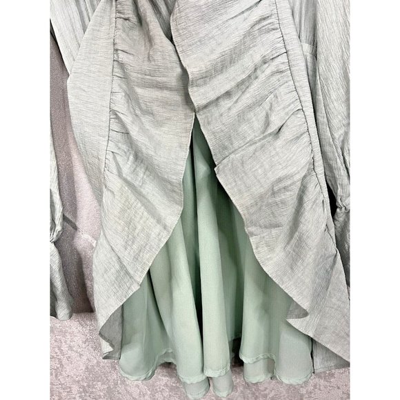 Stolen Hearts Mini Tiered Dress Size SM Pale Green Color Boho - Picture 10 of 10